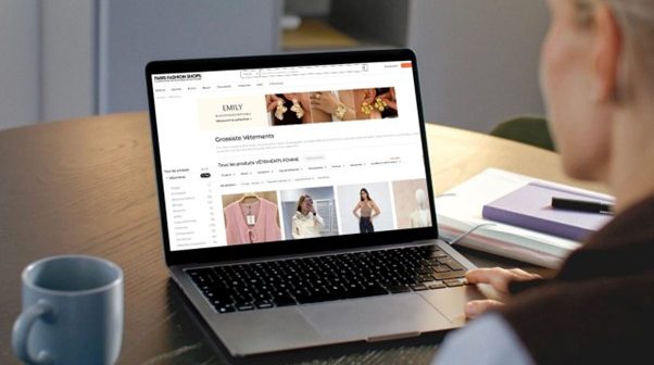 approvisionnement en vêtements féminins en ligne