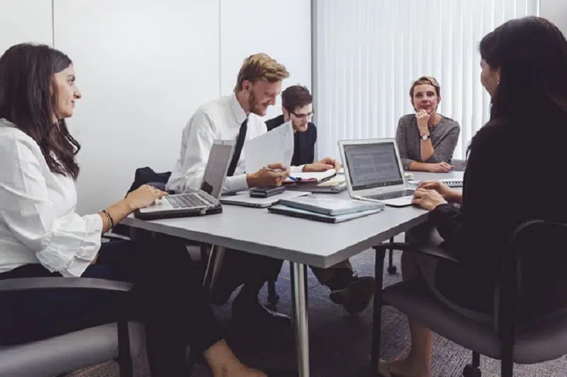 Quelles sont les formations du management