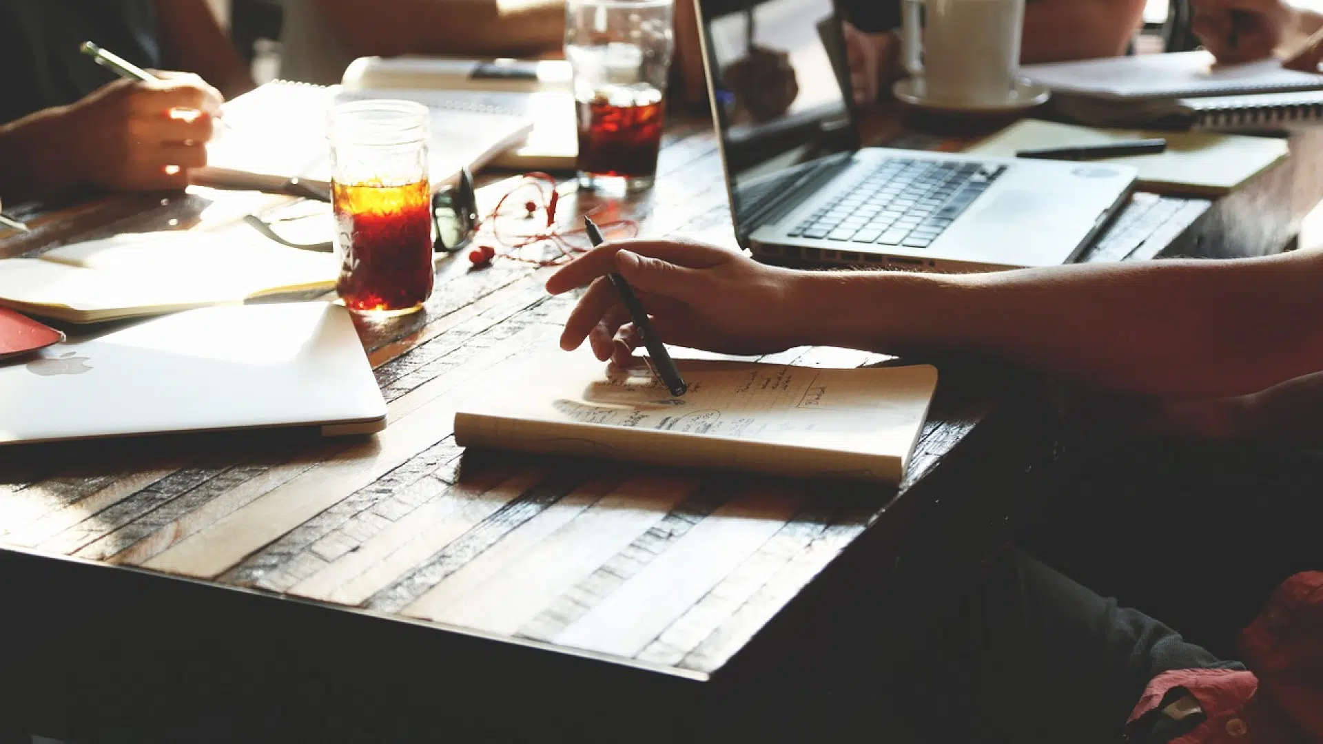 Un bref aperçu du compte rendu des activités